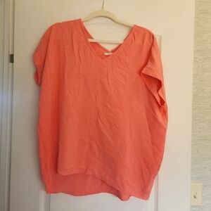 First Love Women's Coral V-Neck Top Size S Euc